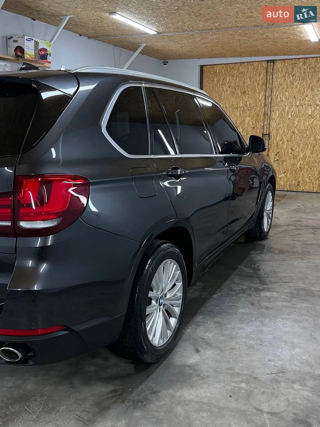 2016 BMW X5 - мініатюра 3