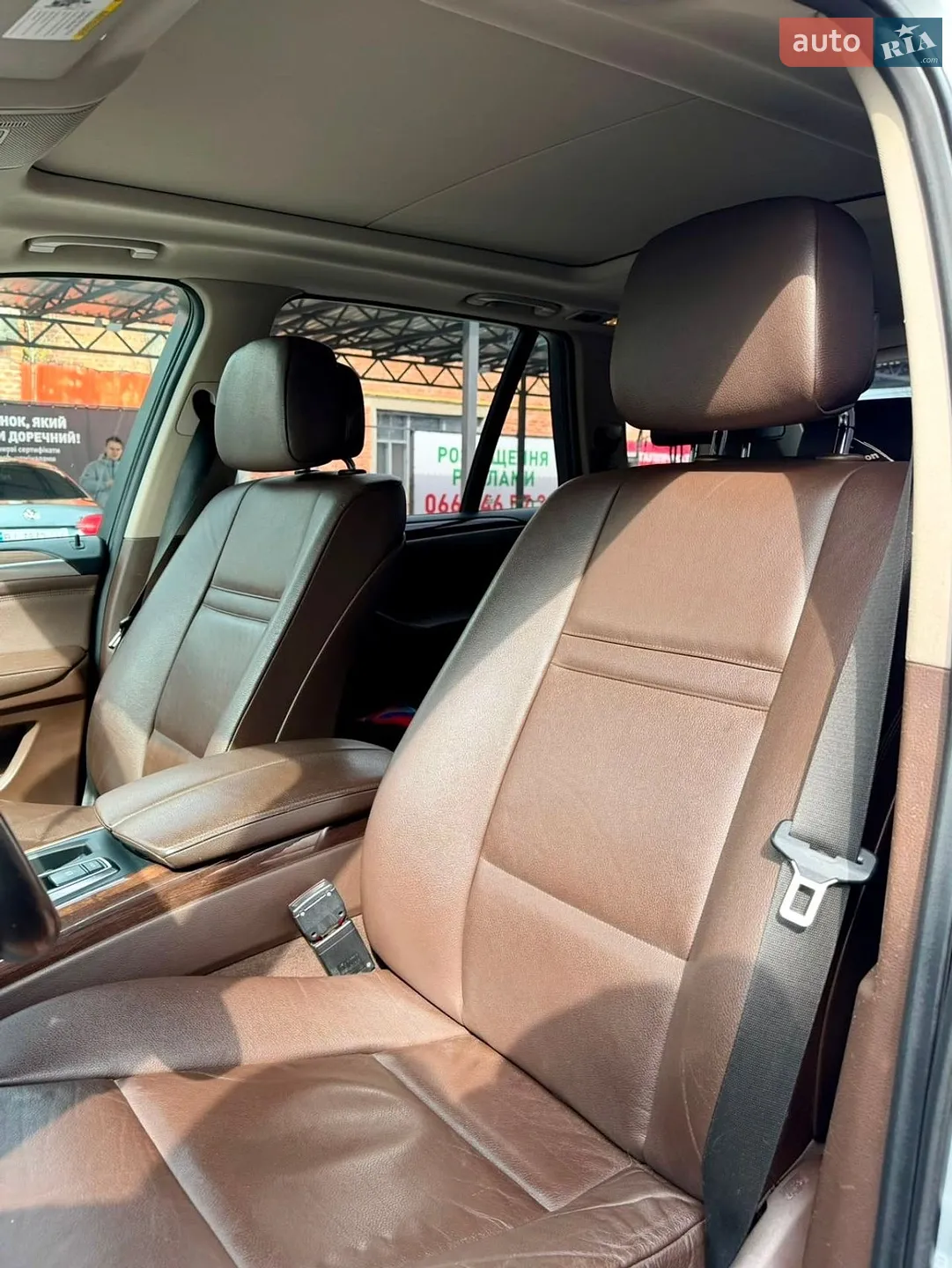 2011 BMW X5 - мініатюра 27