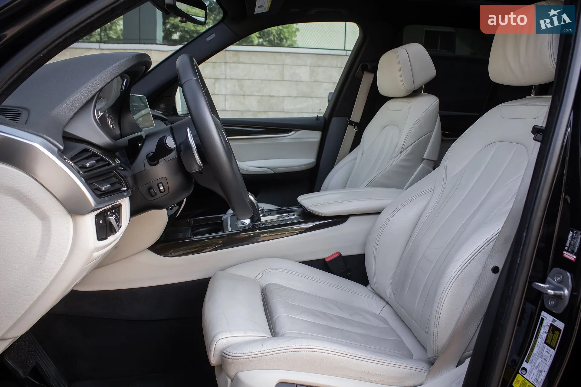 2016 BMW X5 - мініатюра 10