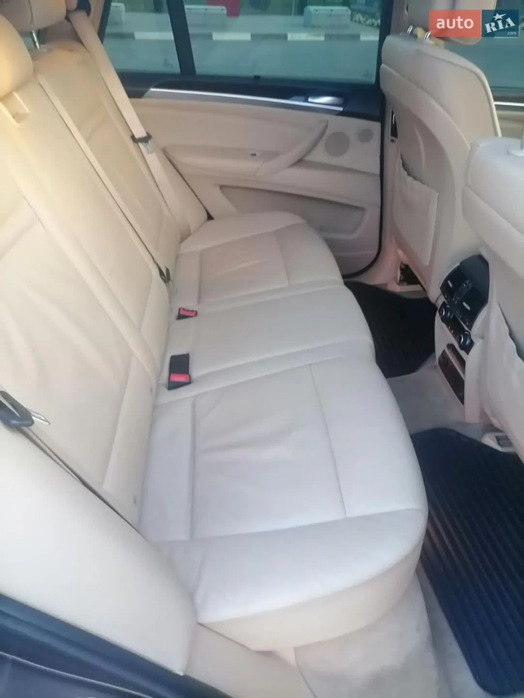 2011 BMW X5 - мініатюра 7