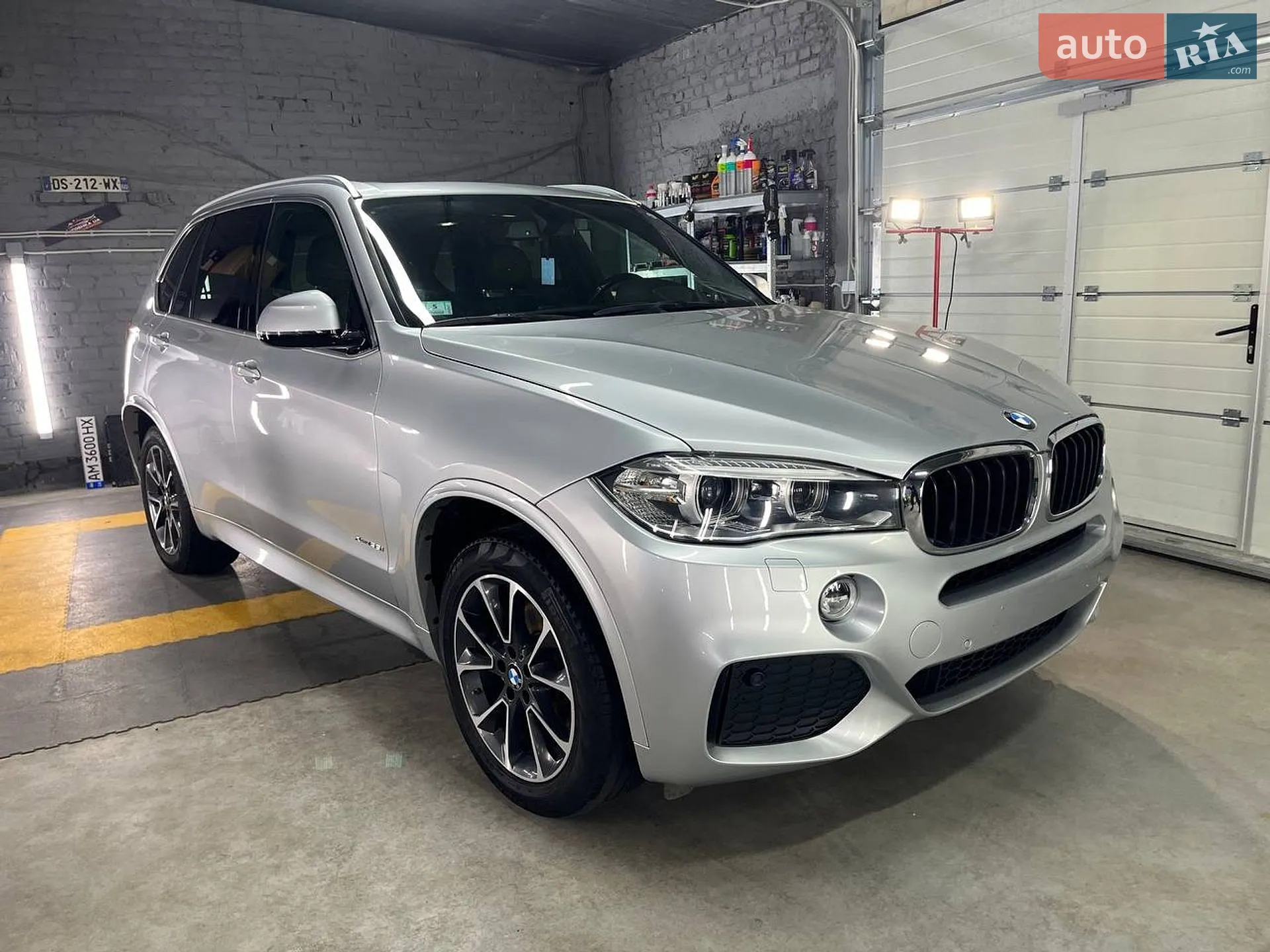 2017 BMW X5 - мініатюра 2