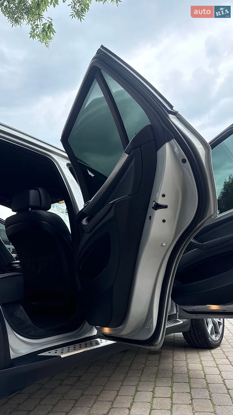 2010 BMW X5 - мініатюра 32