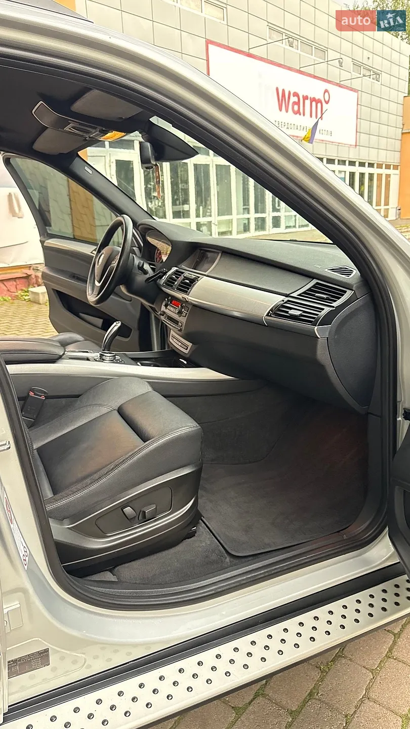 2010 BMW X5 - мініатюра 38