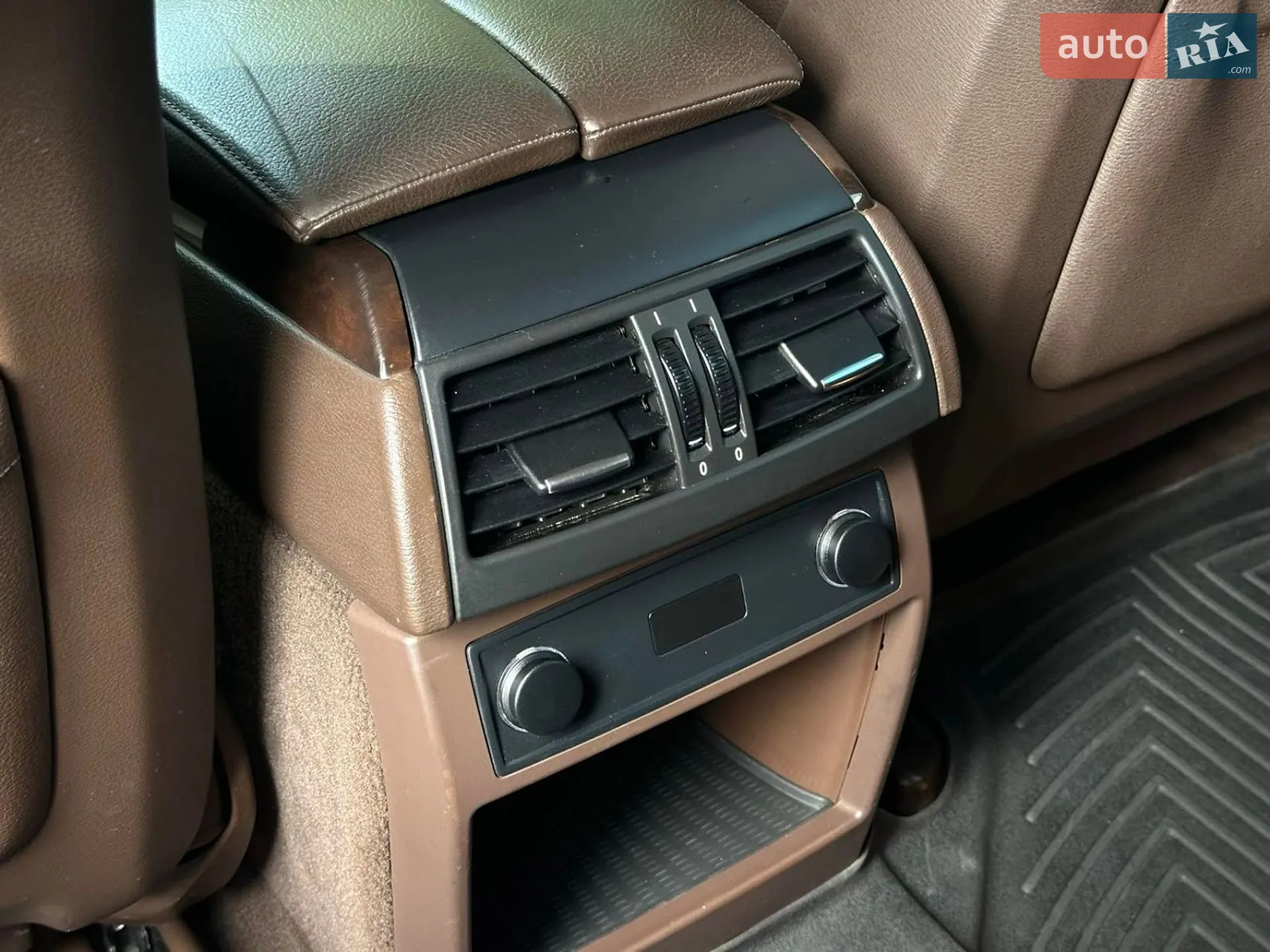 2012 BMW X5 - мініатюра 14