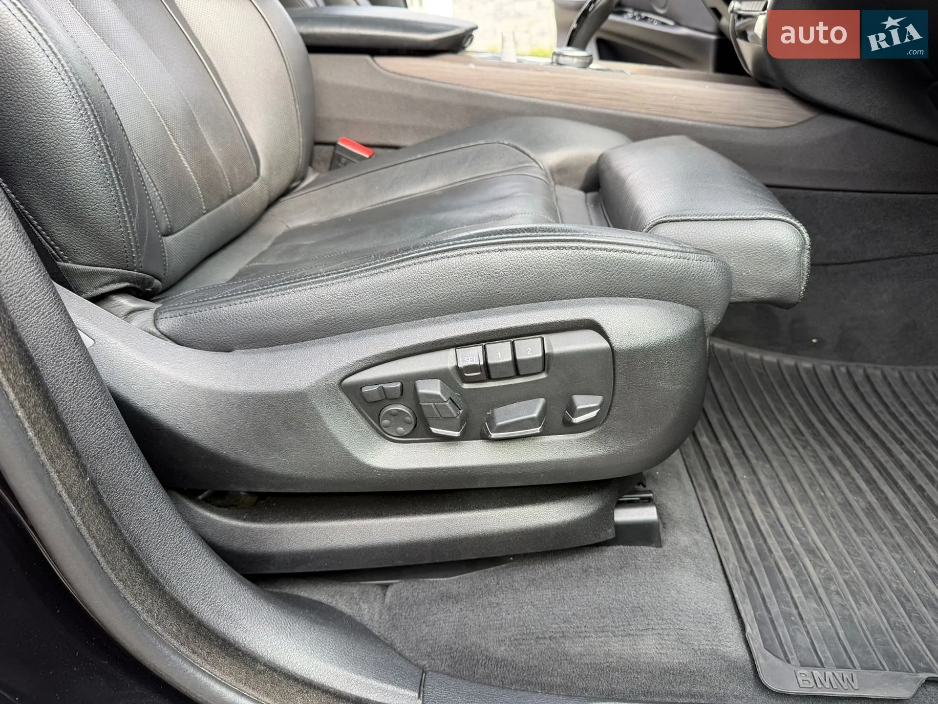 2014 BMW X5 - мініатюра 27
