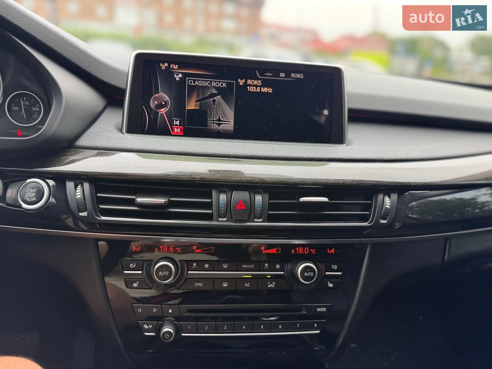 2013 BMW X5 - мініатюра 44