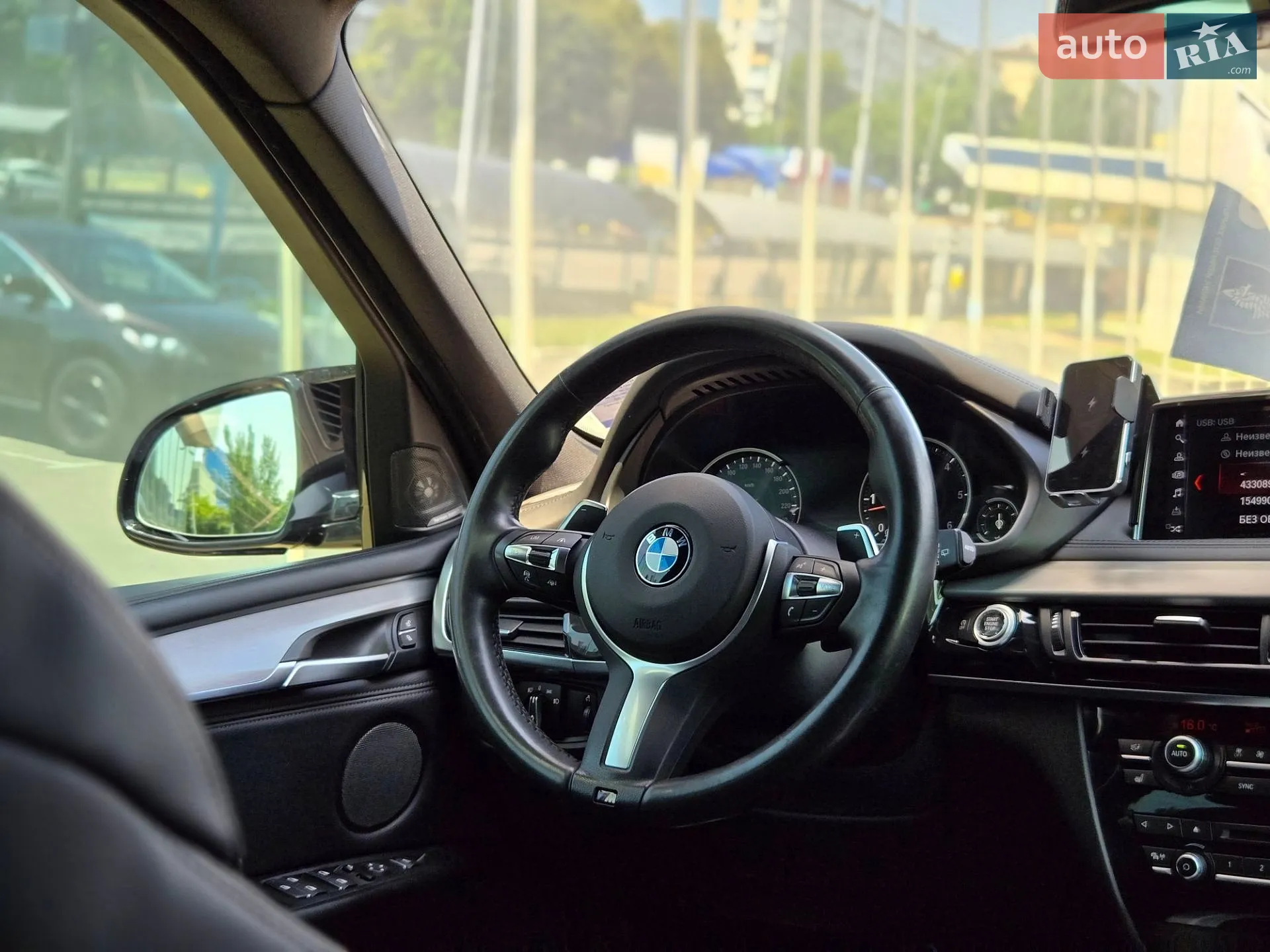 2017 BMW X5 - мініатюра 25