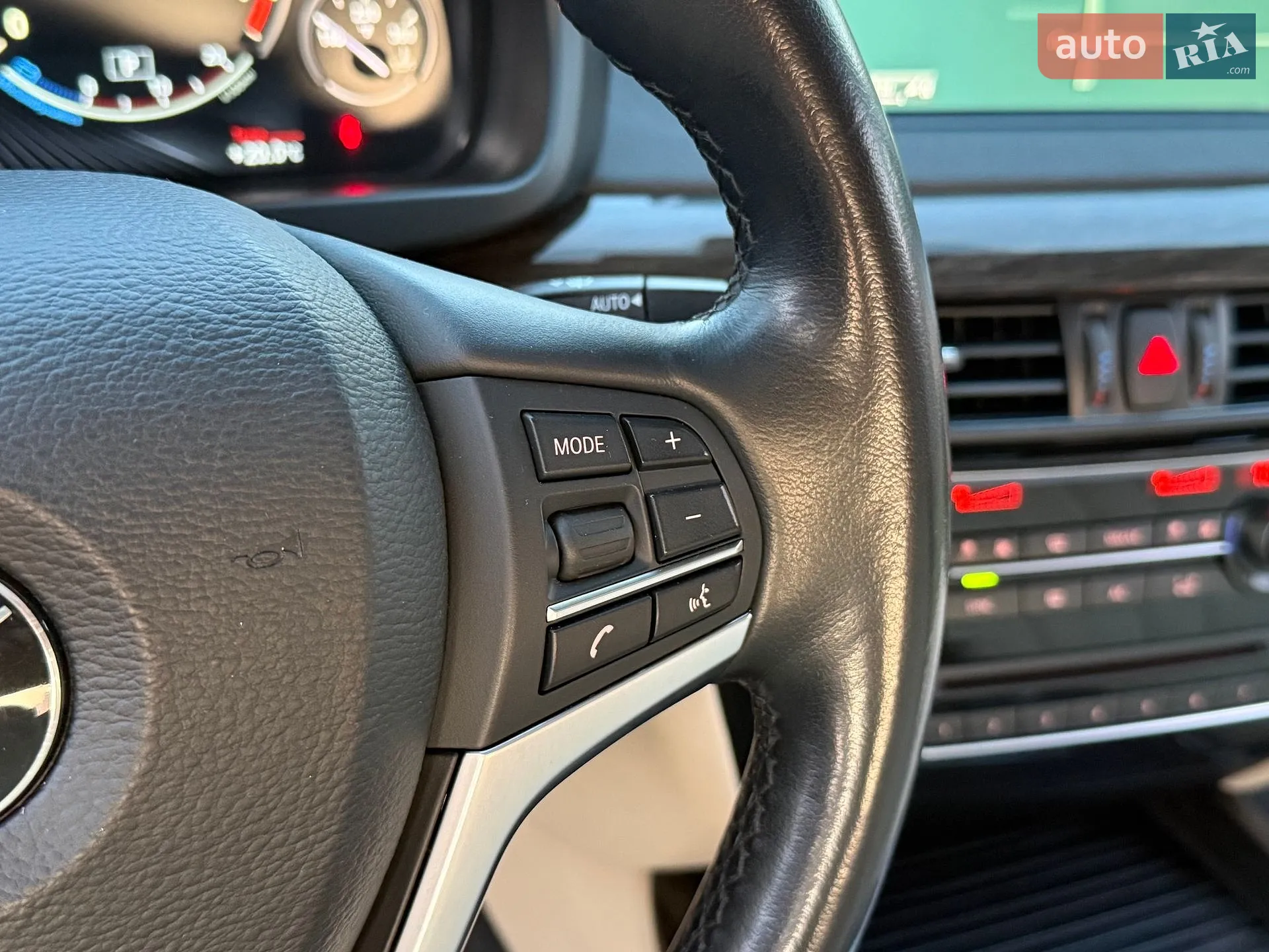 2015 BMW X5 - мініатюра 46