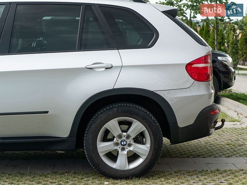 Внедорожник / Кроссовер BMW X5 2009 в Самборе