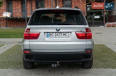 Внедорожник / Кроссовер BMW X5 2009 в Самборе