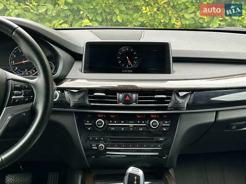 Позашляховик / Кросовер BMW X5 2017 в Києві