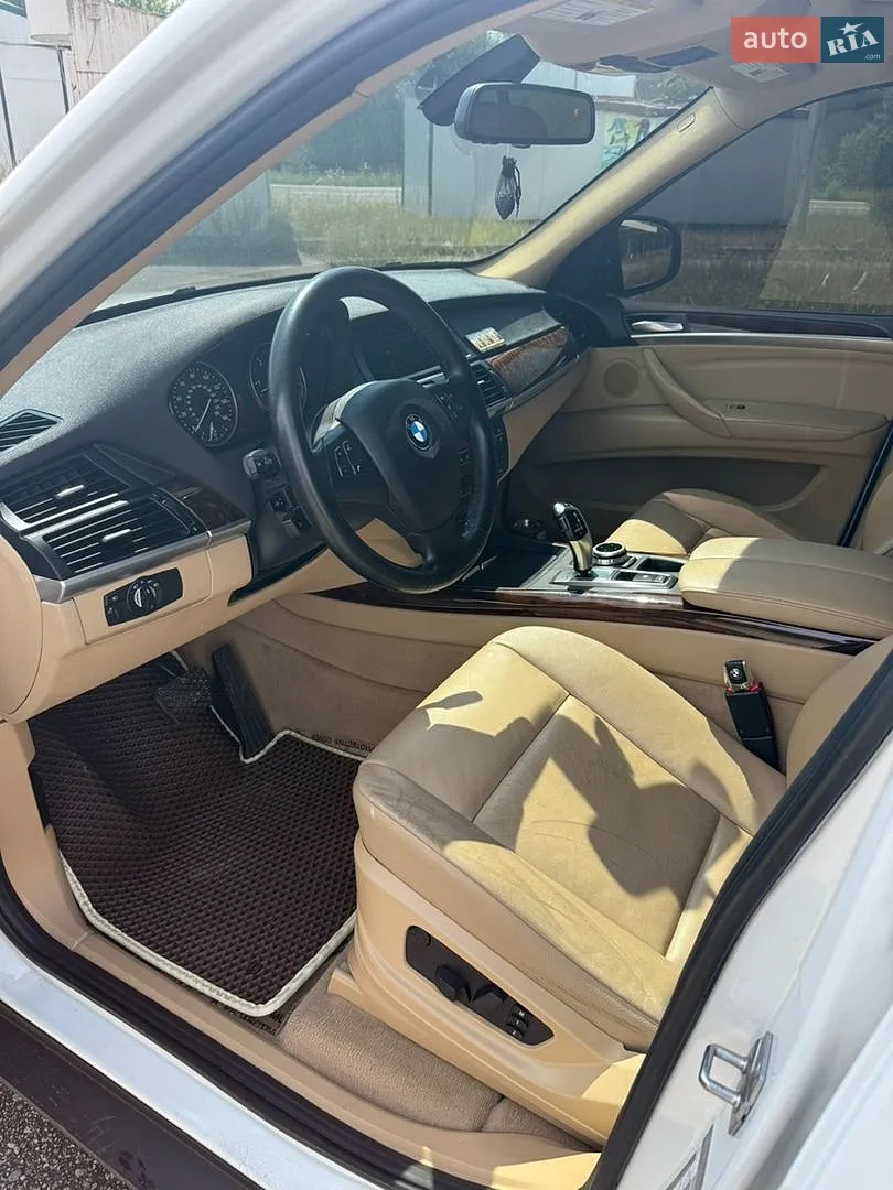 2011 BMW X5 - мініатюра 21