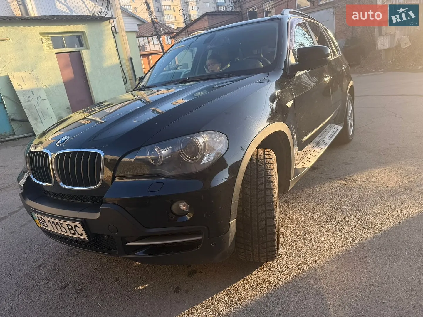 2010 BMW X5 - мініатюра 2