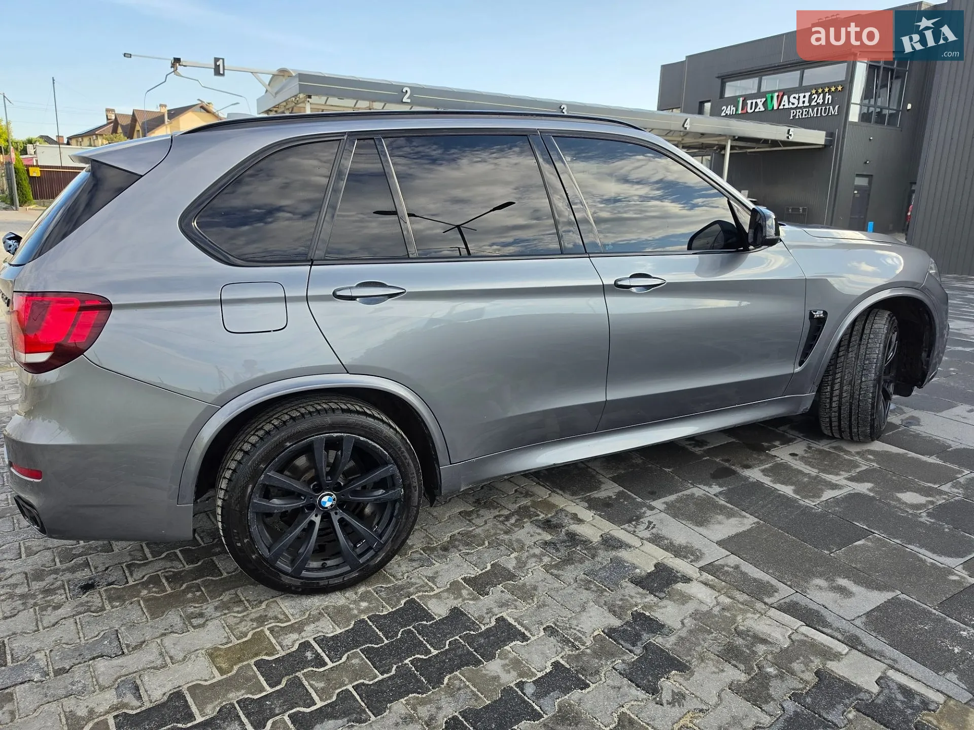 2014 BMW X5 - мініатюра 2