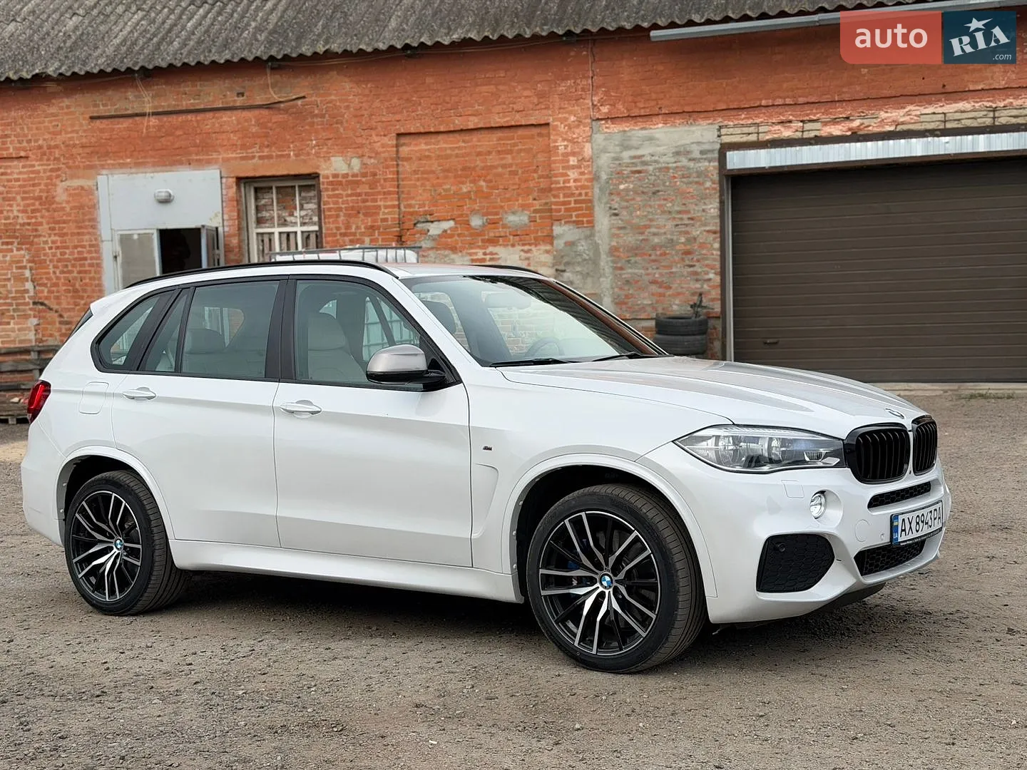 2015 BMW X5 - мініатюра 15