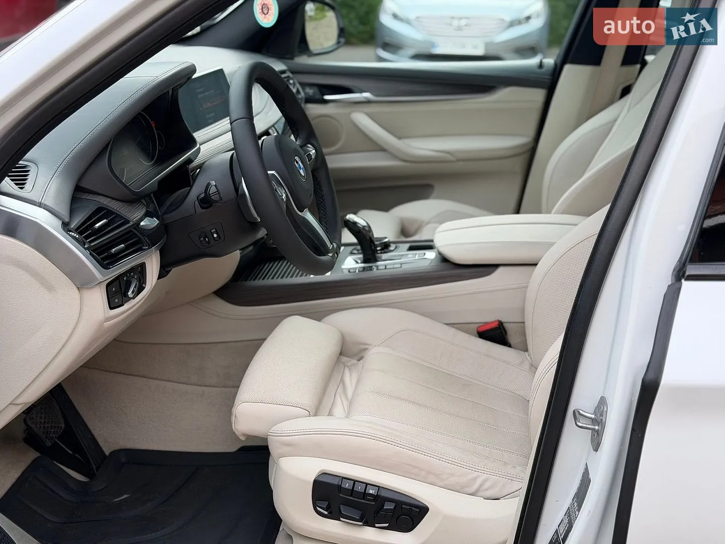 2015 BMW X5 - мініатюра 22