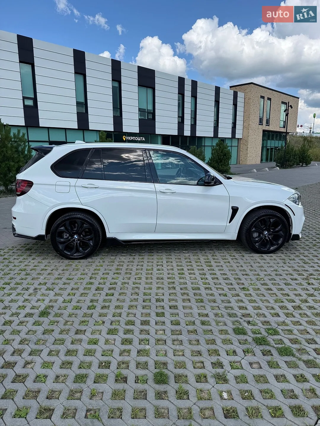 2016 BMW X5 - мініатюра 32