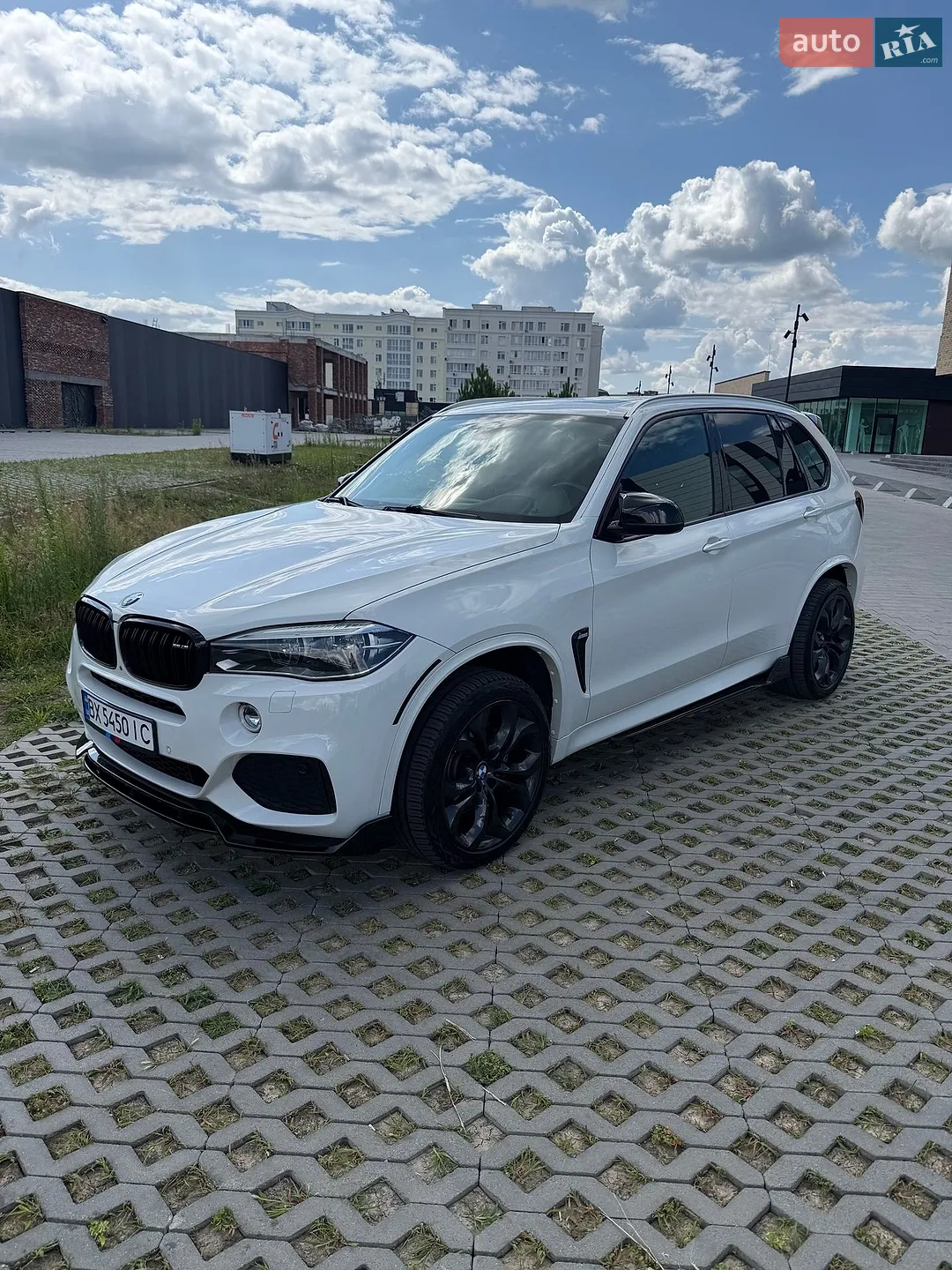 2016 BMW X5 - мініатюра 18