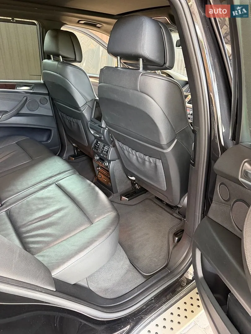 2010 BMW X5 - мініатюра 17