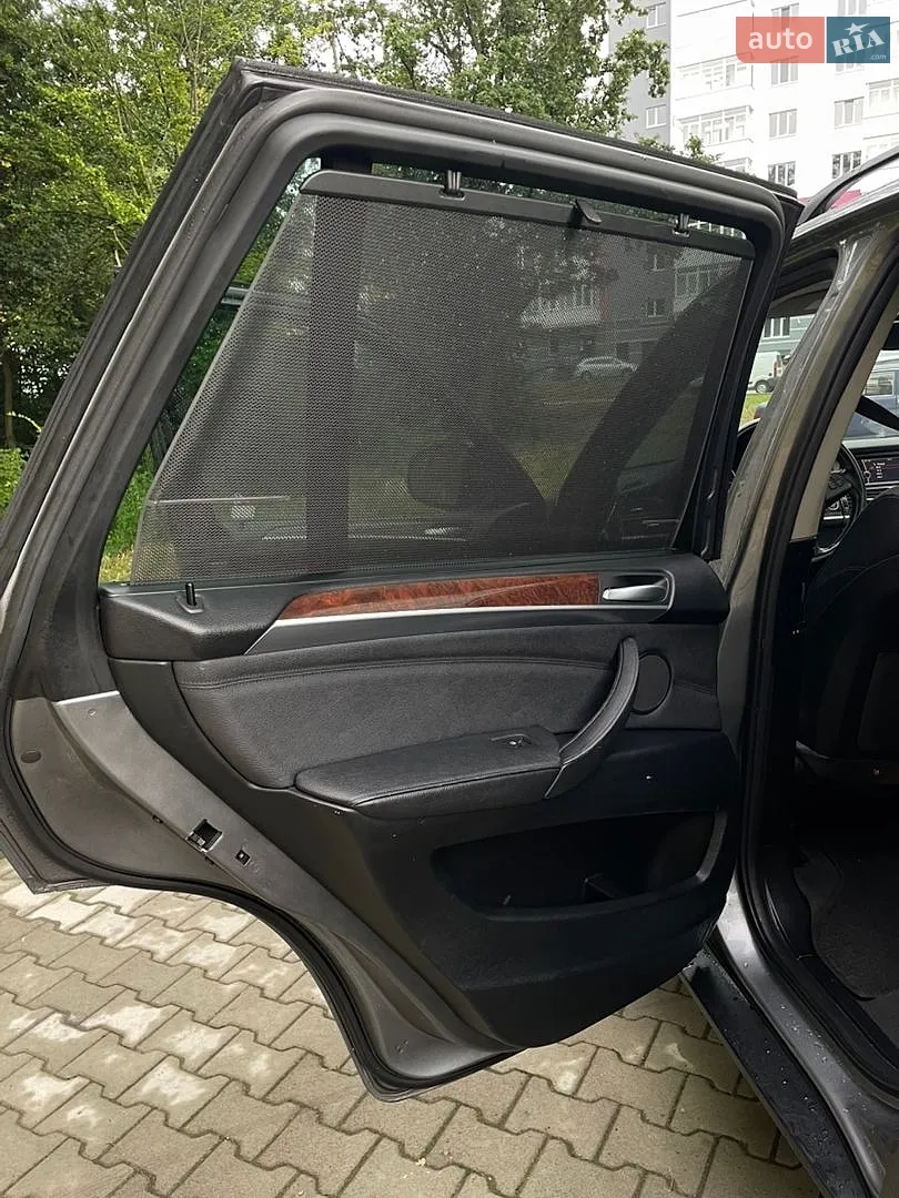 2011 BMW X5 - мініатюра 22