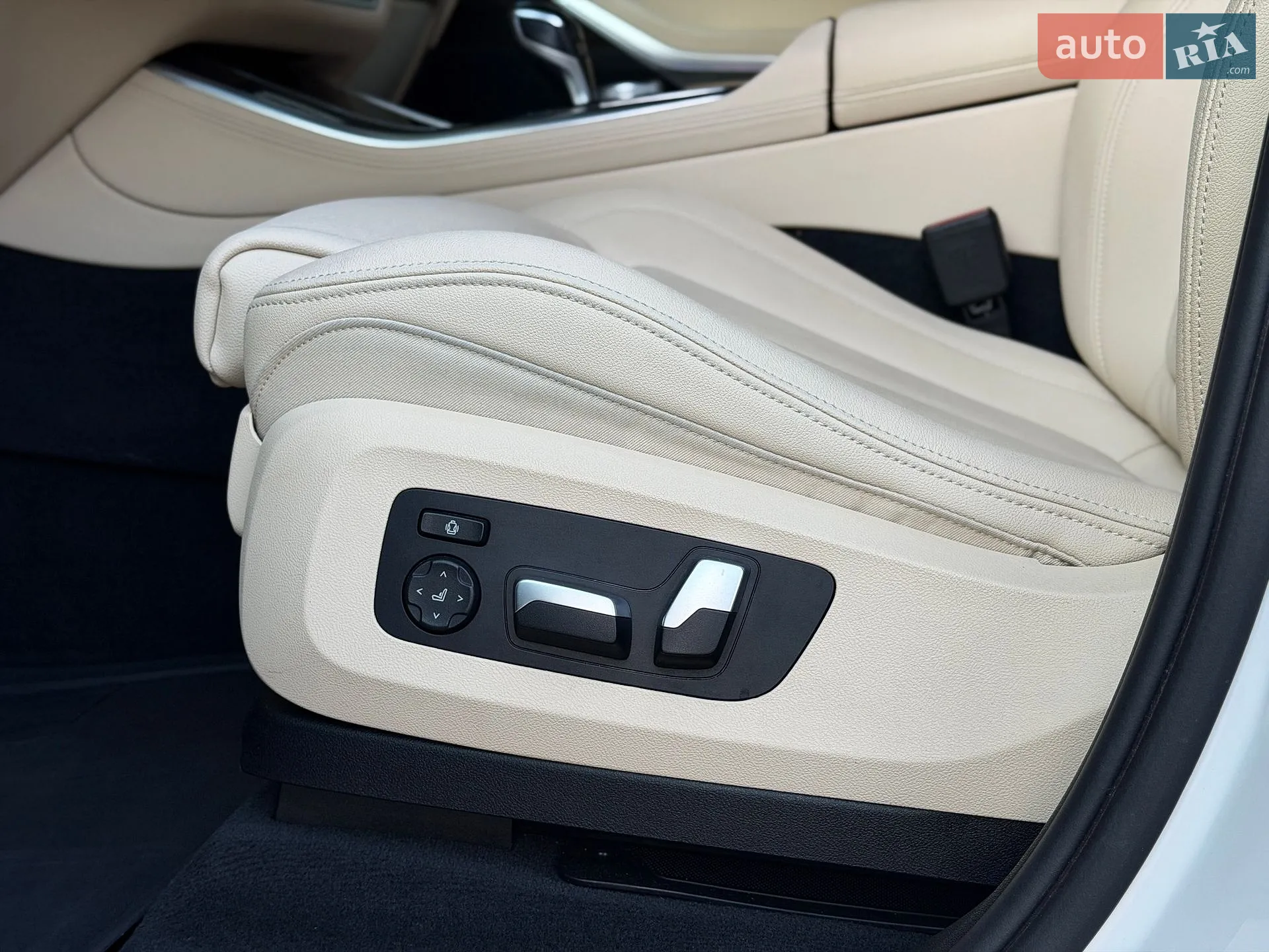 2019 BMW X5 - мініатюра 24