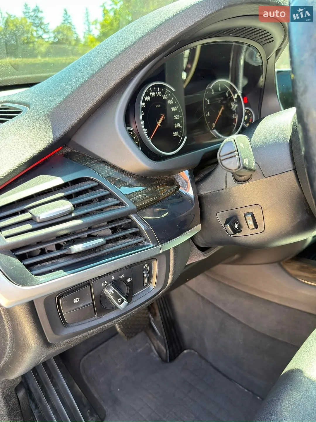 2016 BMW X5 - мініатюра 15