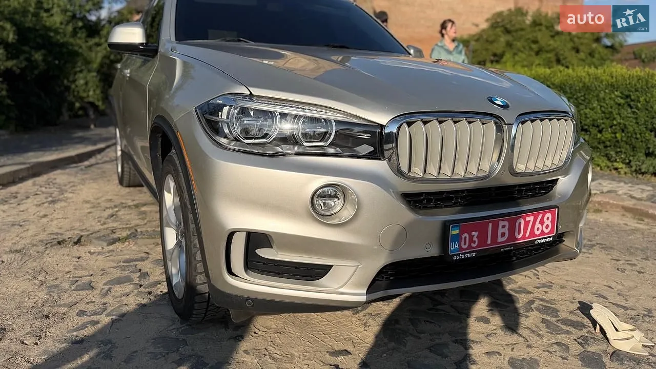 2016 BMW X5 - мініатюра 3
