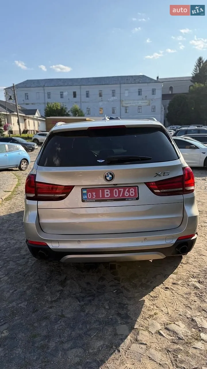 2016 BMW X5 - мініатюра 10