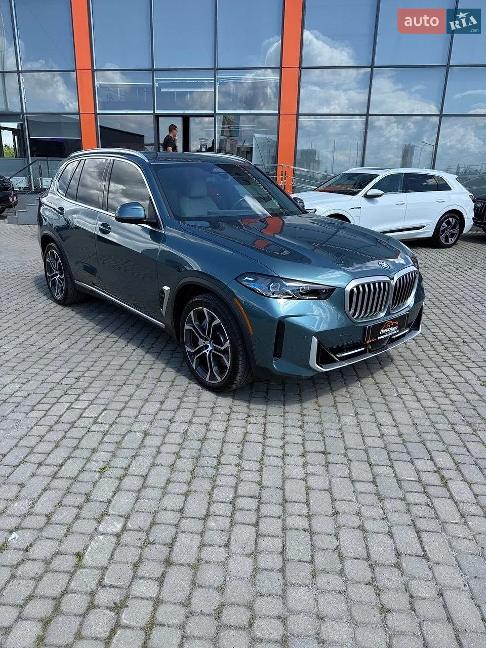 2023 BMW X5 - мініатюра 8
