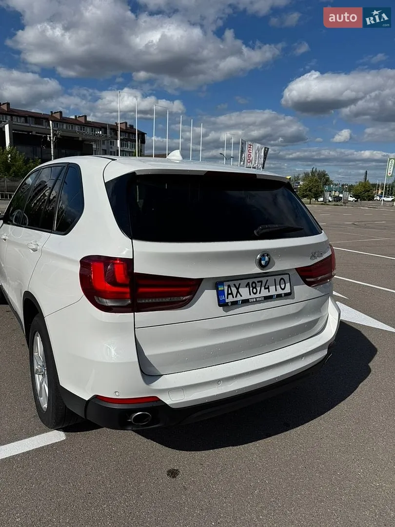 2016 BMW X5 - мініатюра 3