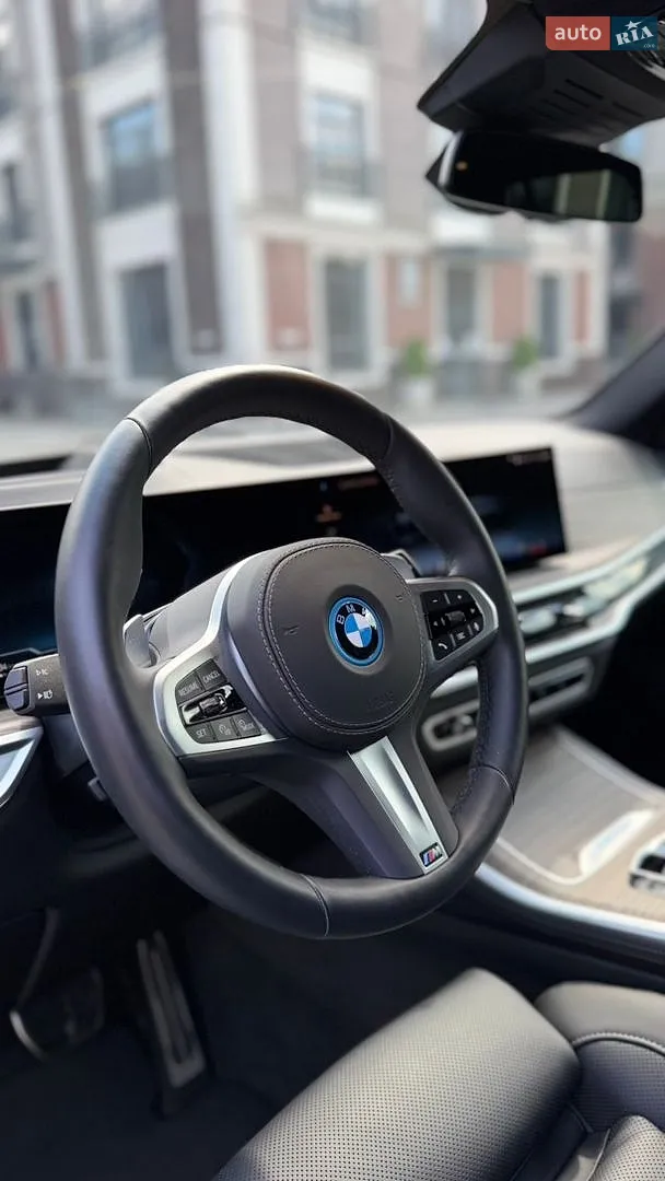 2025 BMW X5 - мініатюра 40