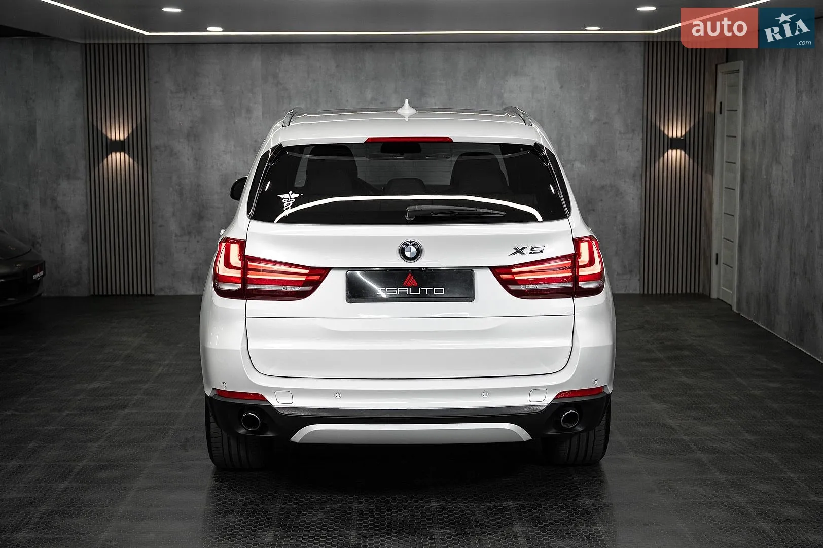 2017 BMW X5 - мініатюра 14