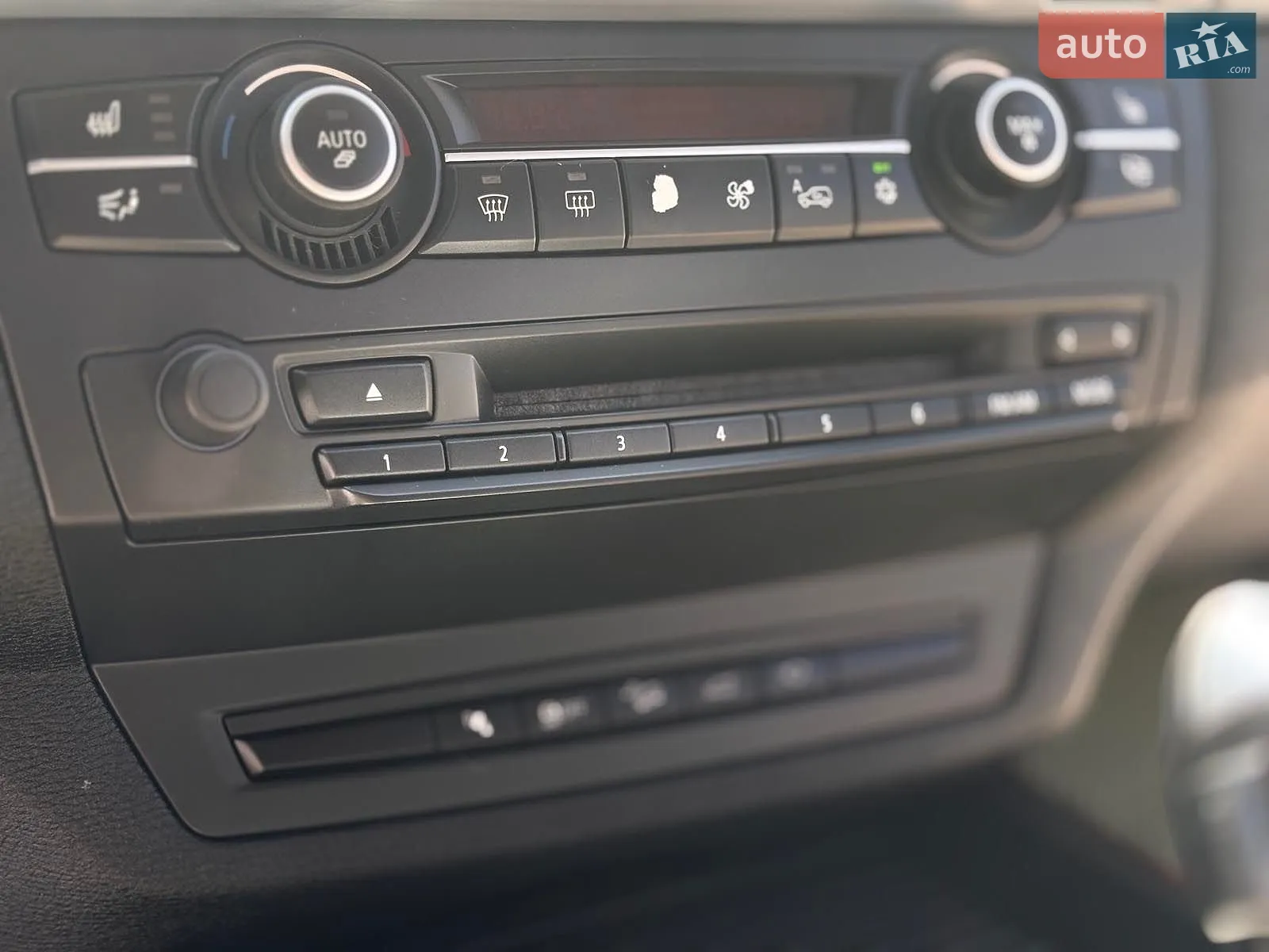 2011 BMW X5 - мініатюра 33
