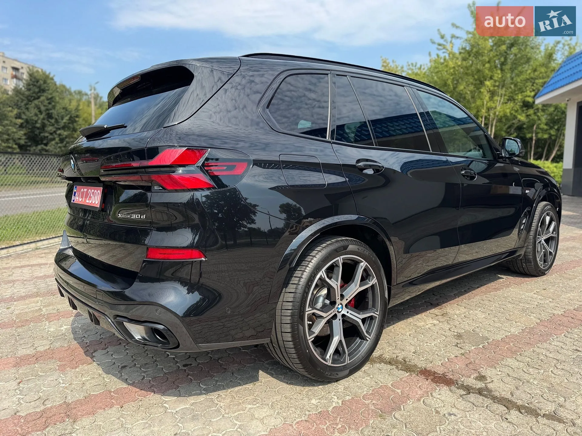 2025 BMW X5 - мініатюра 11