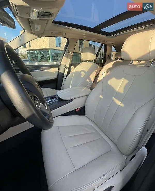 2015 BMW X5 - мініатюра 10