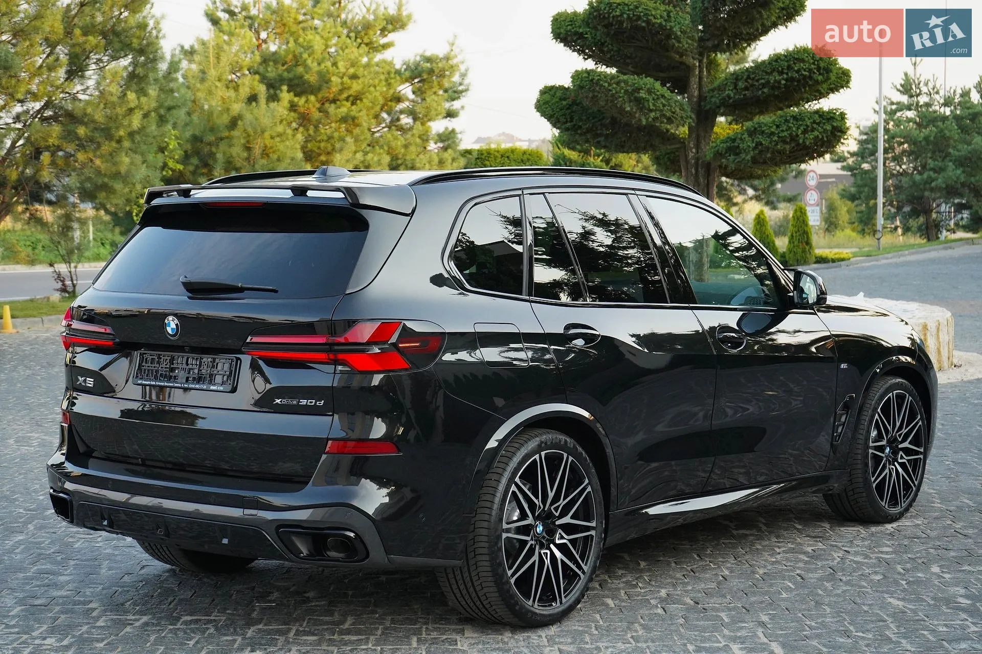 2025 BMW X5 - мініатюра 23