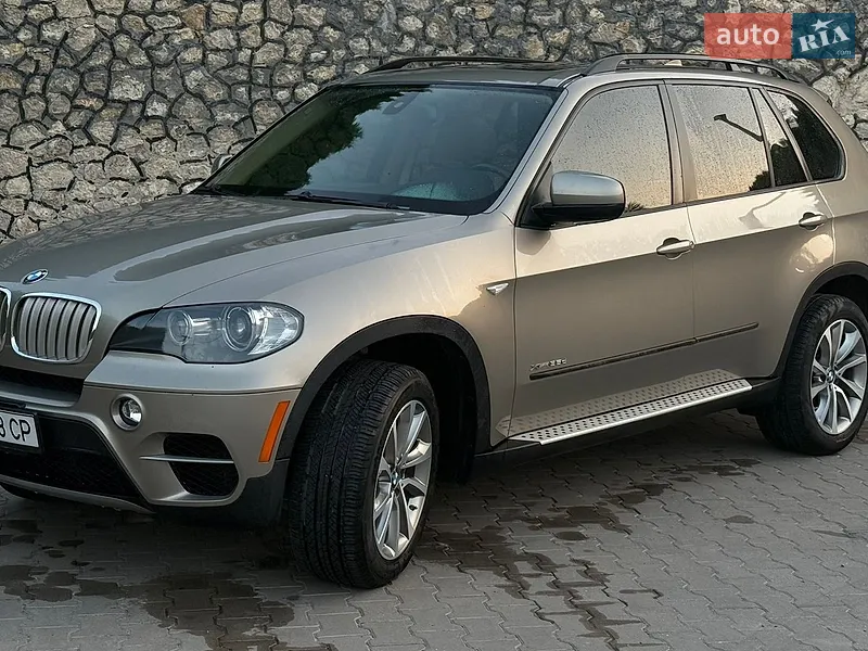BMW X5 2011