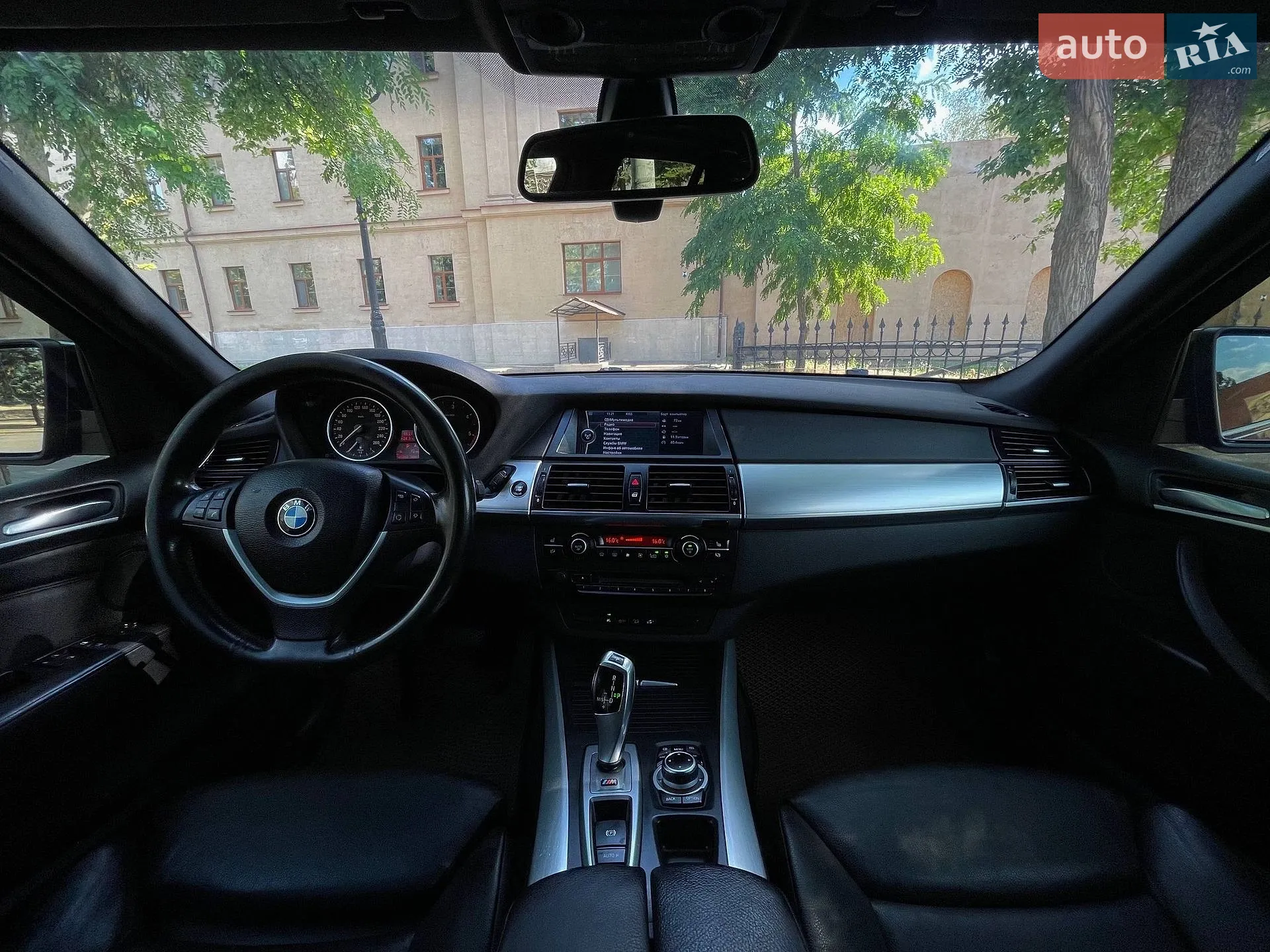 2010 BMW X5 - мініатюра 28