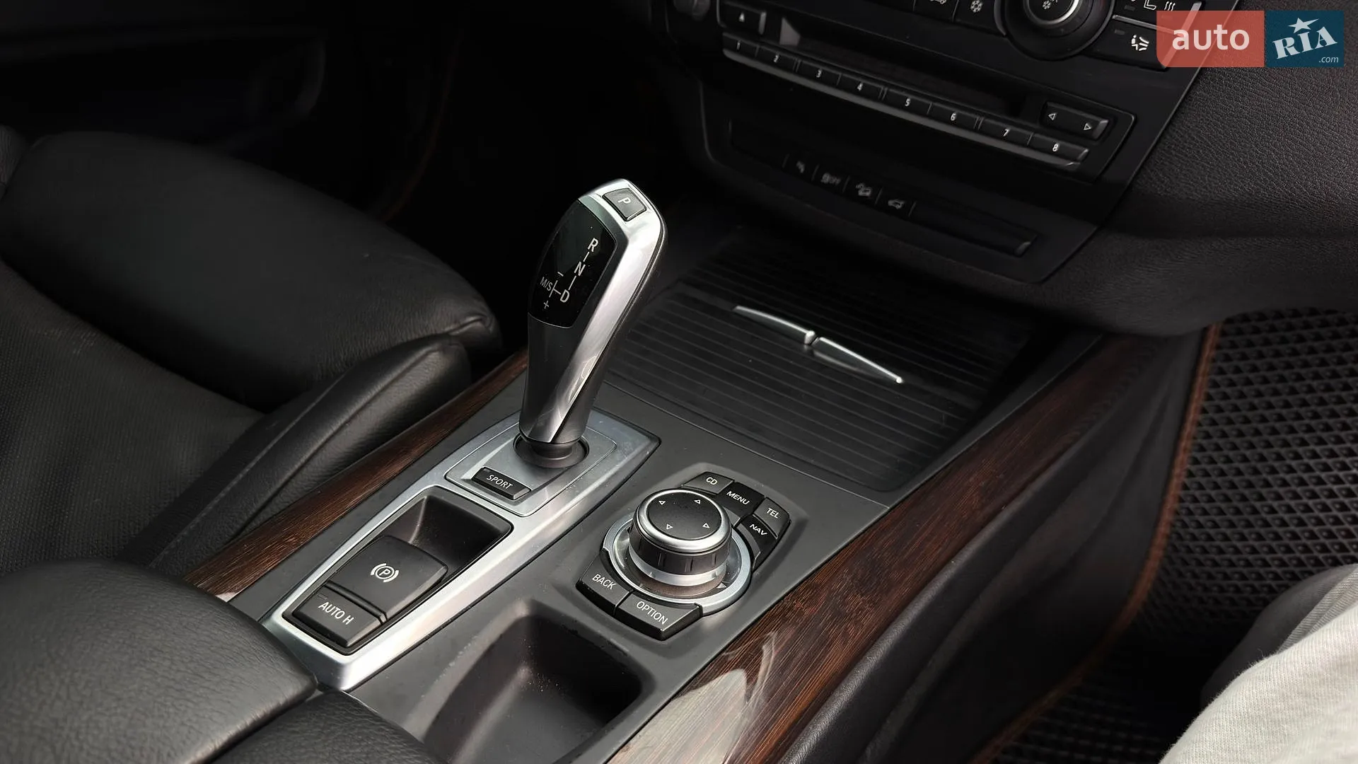 2011 BMW X5 - мініатюра 24