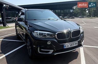 Внедорожник / Кроссовер BMW X5 2016 в Киеве