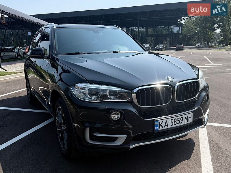 Внедорожник / Кроссовер BMW X5 2016 в Киеве