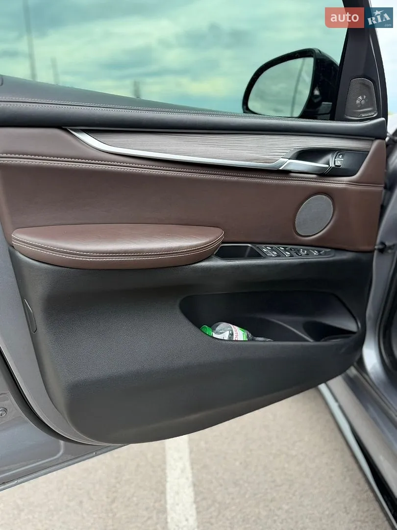 2016 BMW X5 - мініатюра 26