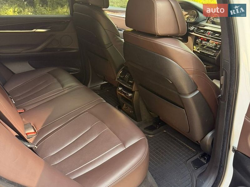 Позашляховик / Кросовер BMW X5 2014 в Броварах