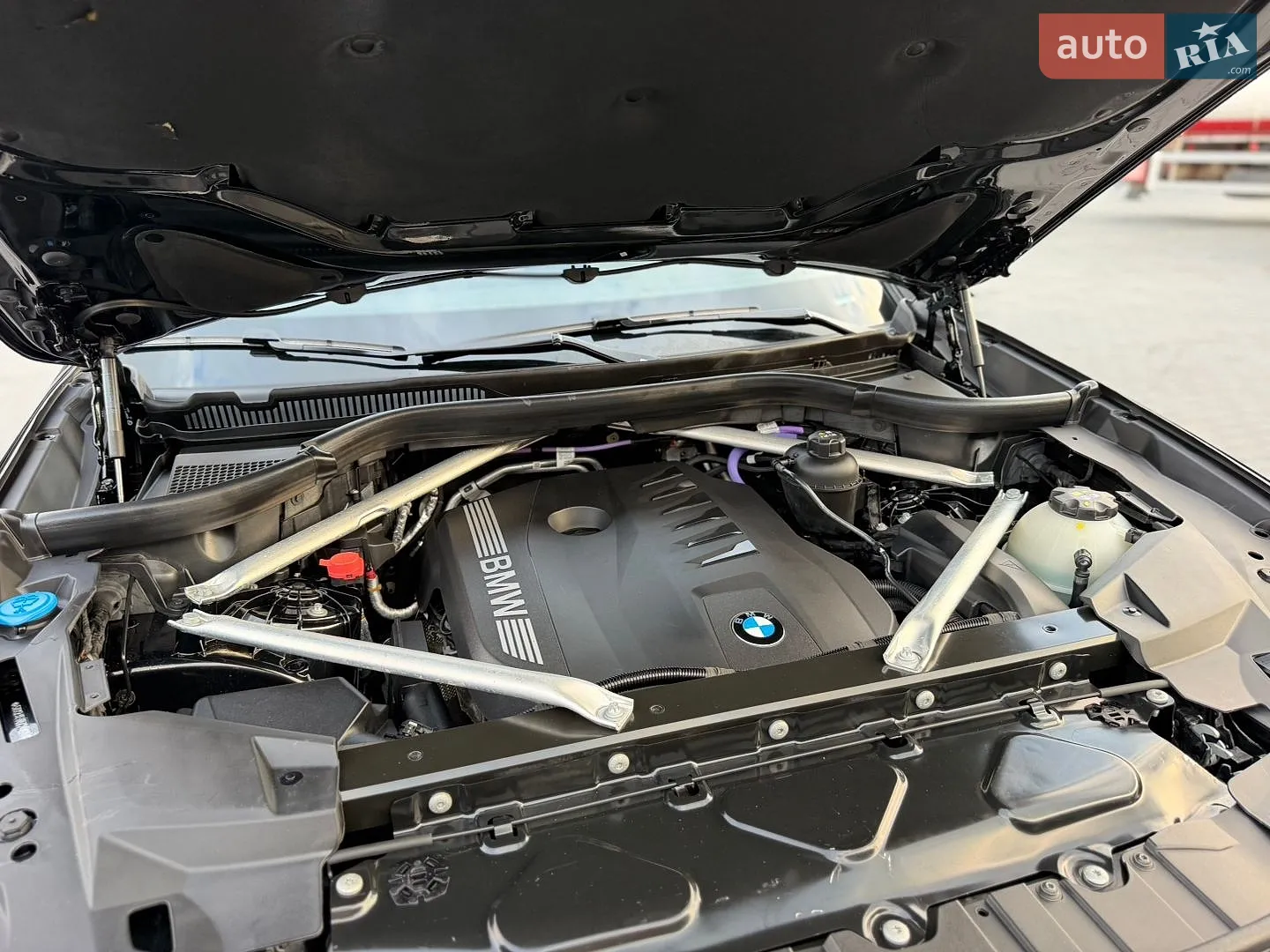 2025 BMW X5 - мініатюра 32