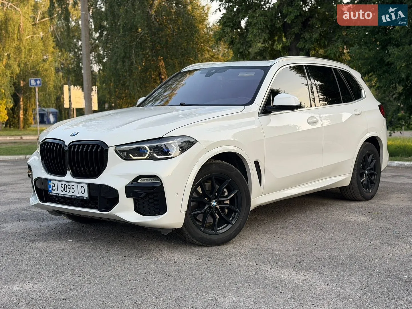 2020 BMW X5 - мініатюра 2