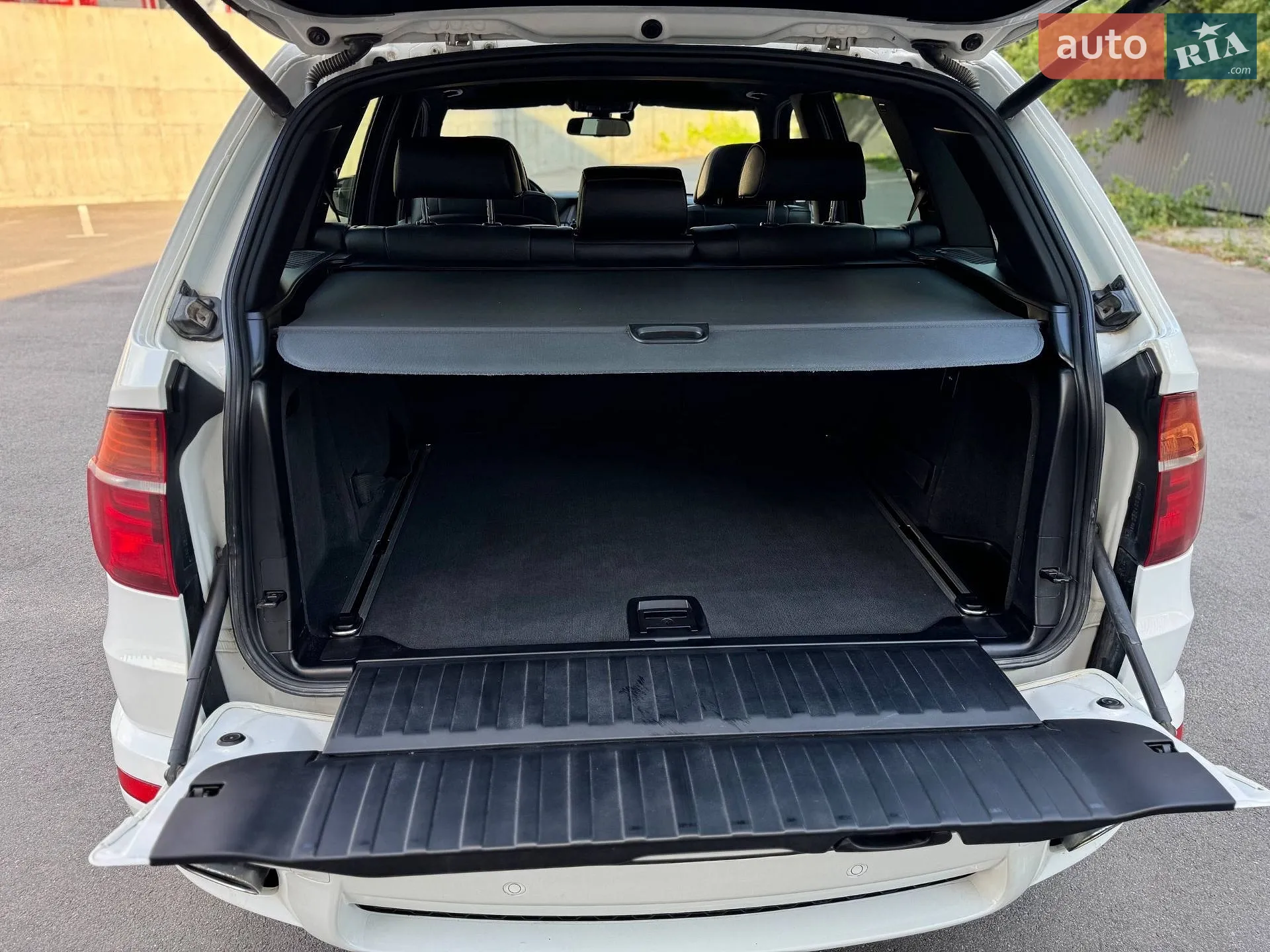 2011 BMW X5 - мініатюра 22