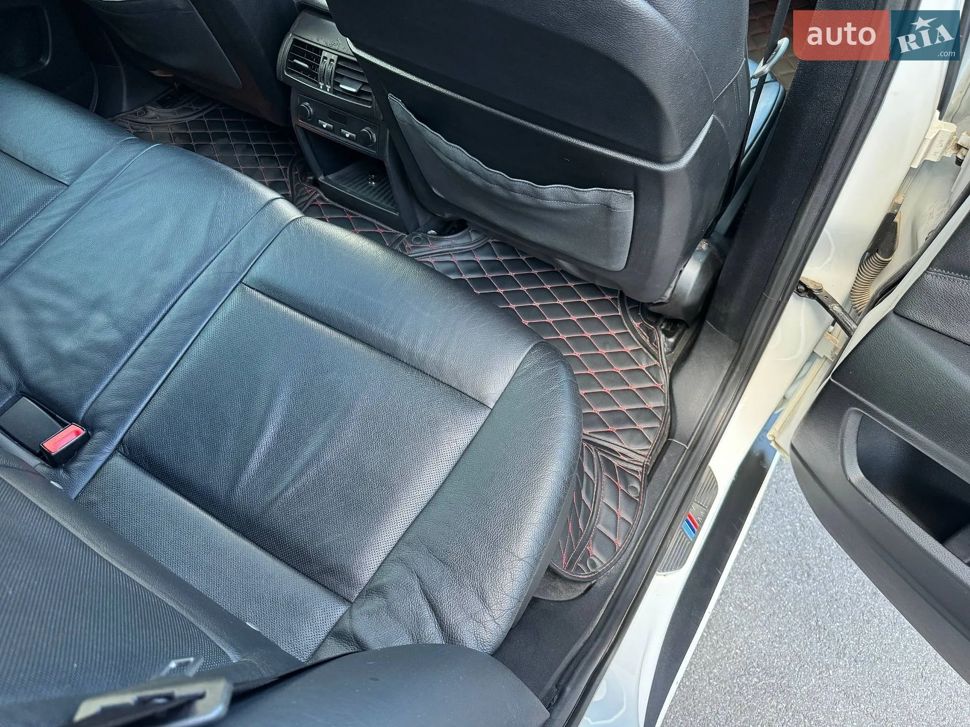 2011 BMW X5 - мініатюра 52