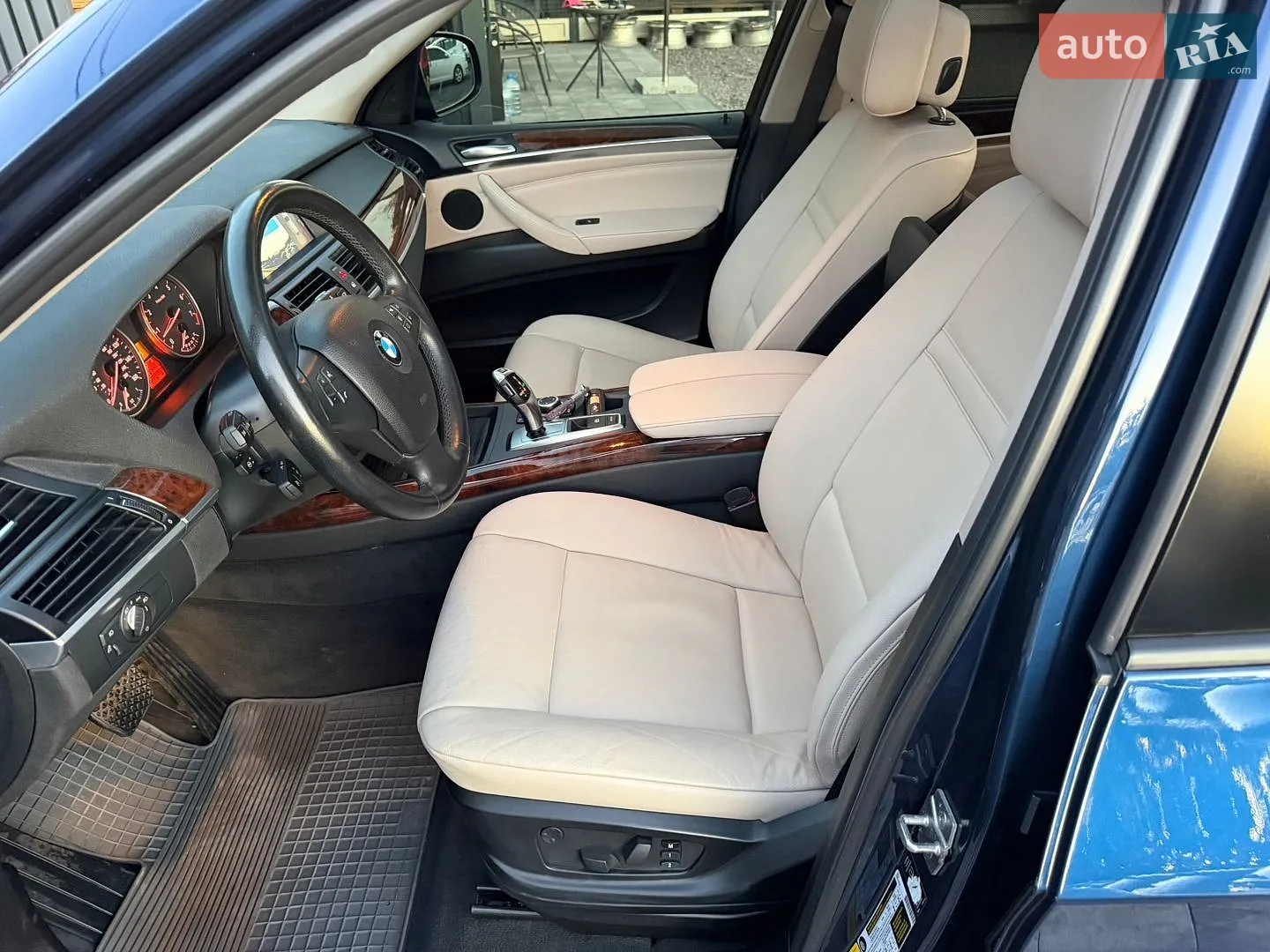2011 BMW X5 - мініатюра 43
