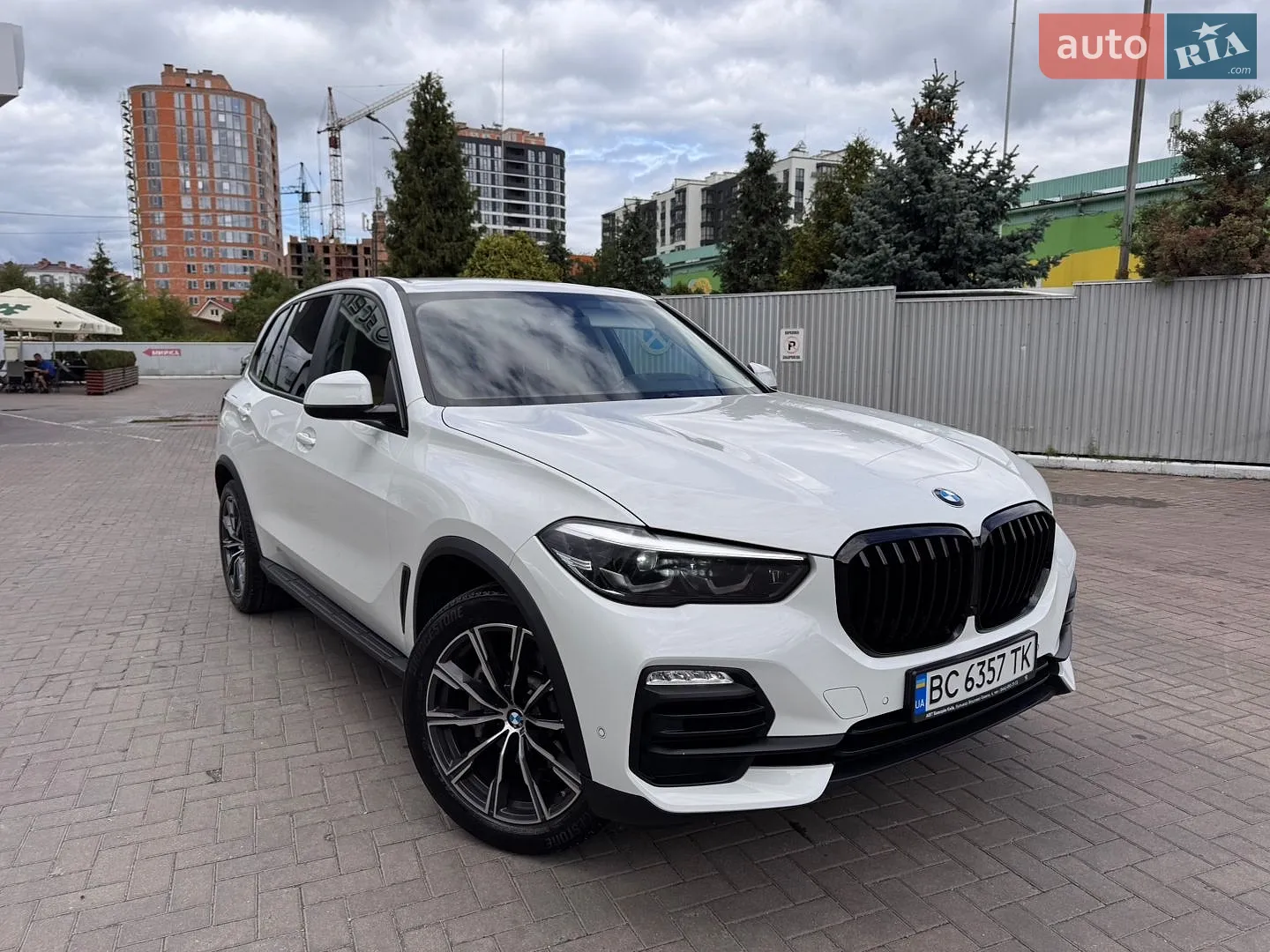 BMW X5 2019 VIN WBACV61060LJ84629 фото оголошення 16 з 26