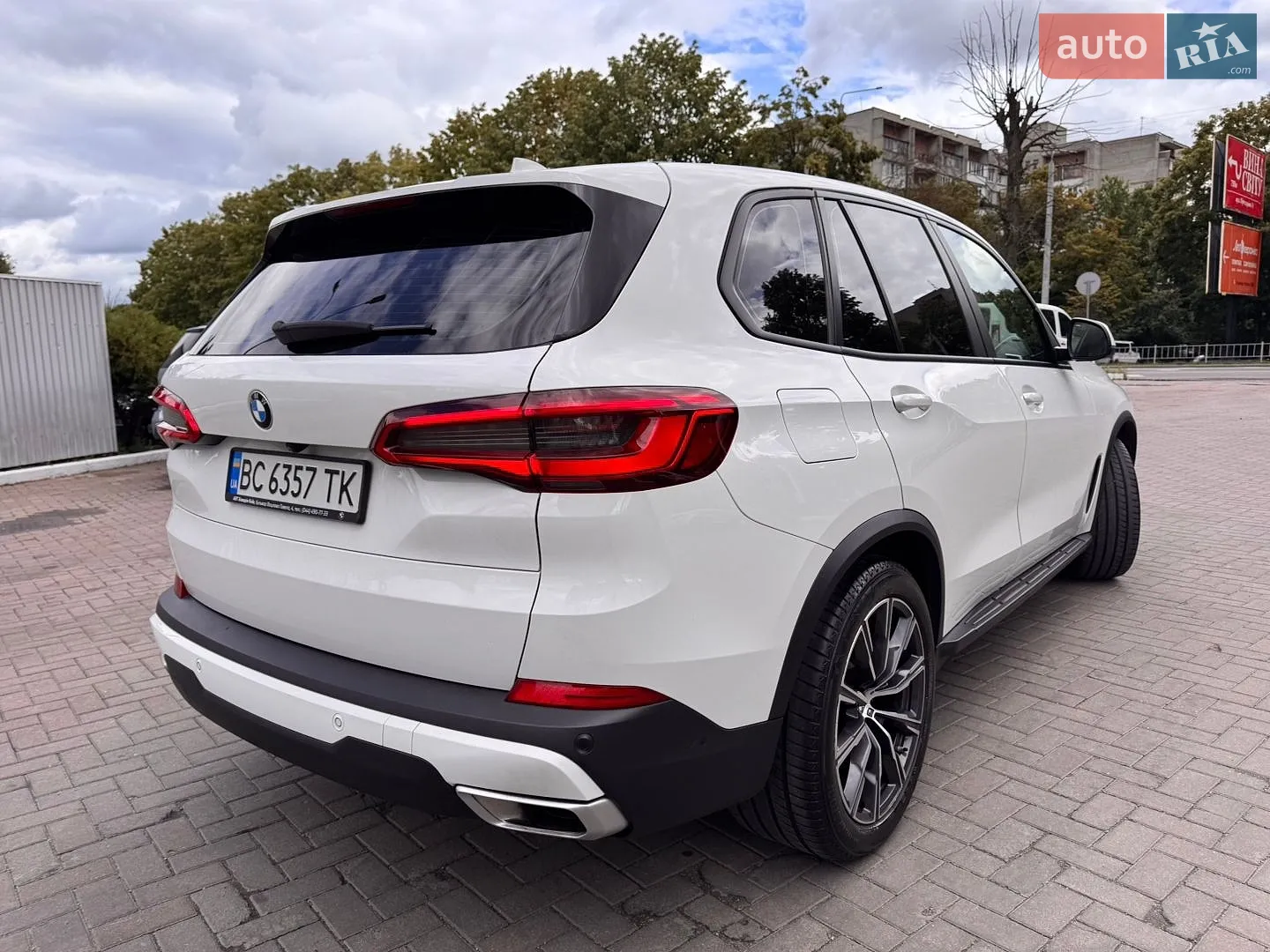 BMW X5 2019 VIN WBACV61060LJ84629 фото оголошення 4 з 26